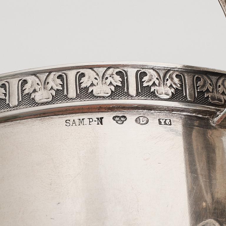 A silver sugarbowl by Samuel Pettersson.