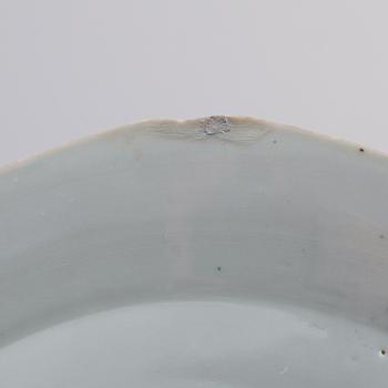 TALLRIKAR, 1 par, porslin, Kina, 1700-tal.
