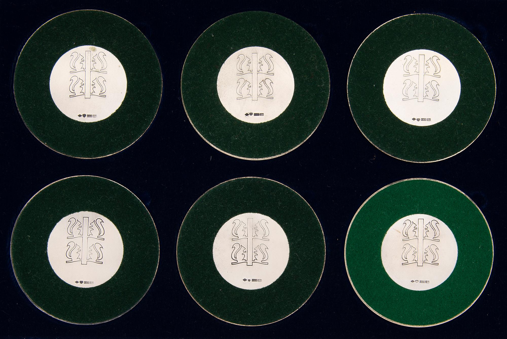 JUBILEUMSMYNT, 22 st, silver, Finland 1960-80-tal. Totalvikt ca 983 g.