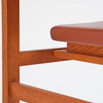 John Kandell, karmstolar, ett par, J. E. Blomqvist Möbelfabrik, Storvreta, för Tingshuset i Västervik, ca 1959.