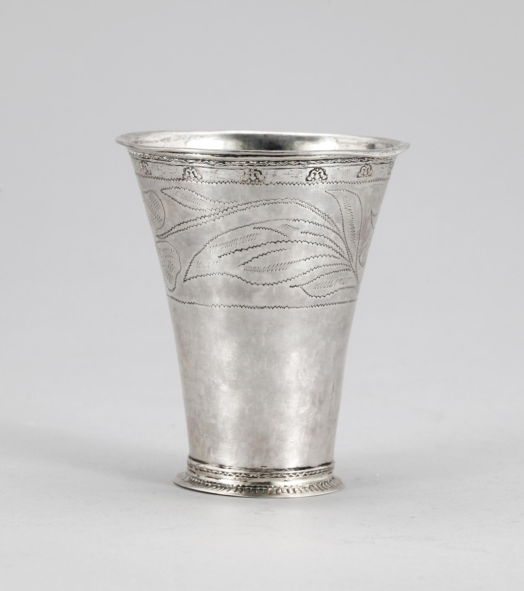 BÄGARE, silver, Johan Pettersson Berg. Norrköping 1754.