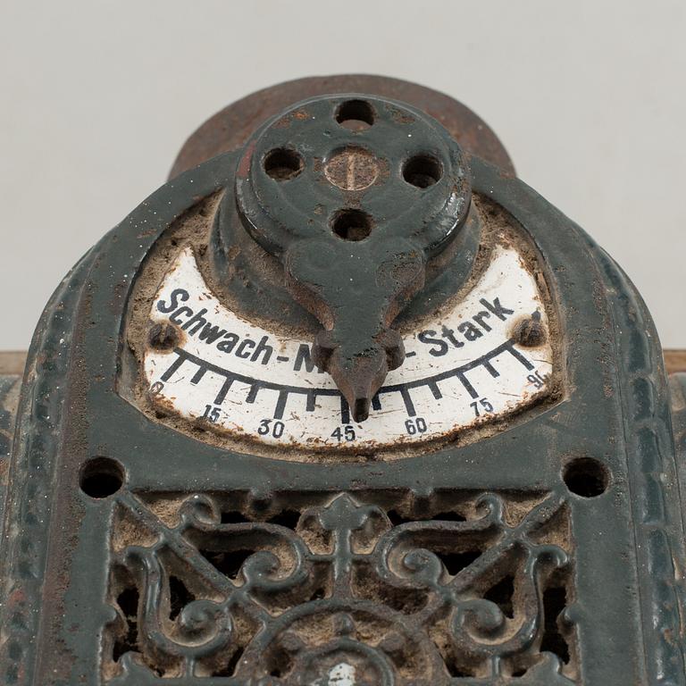 A cast iron stove, around 1900.