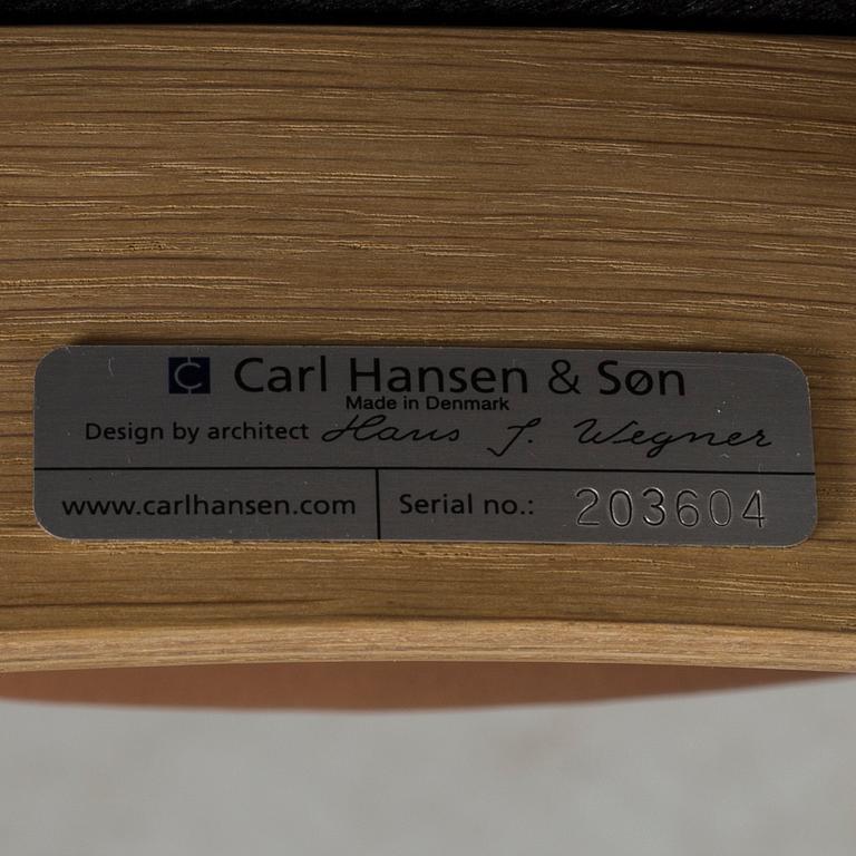 HANS J. WEGNER, stolar 6 st, "CH 20", för Carl Hansen & Søn.