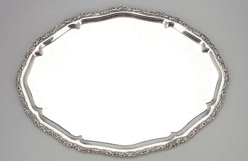 BRICKA, silver, Kultakeskus, Tavastehus 1942. Vikt 1174,5 g.