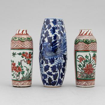 Three Chinese porcelain vases, Qing dynasty, transitional style, 19th century and late 19th century.