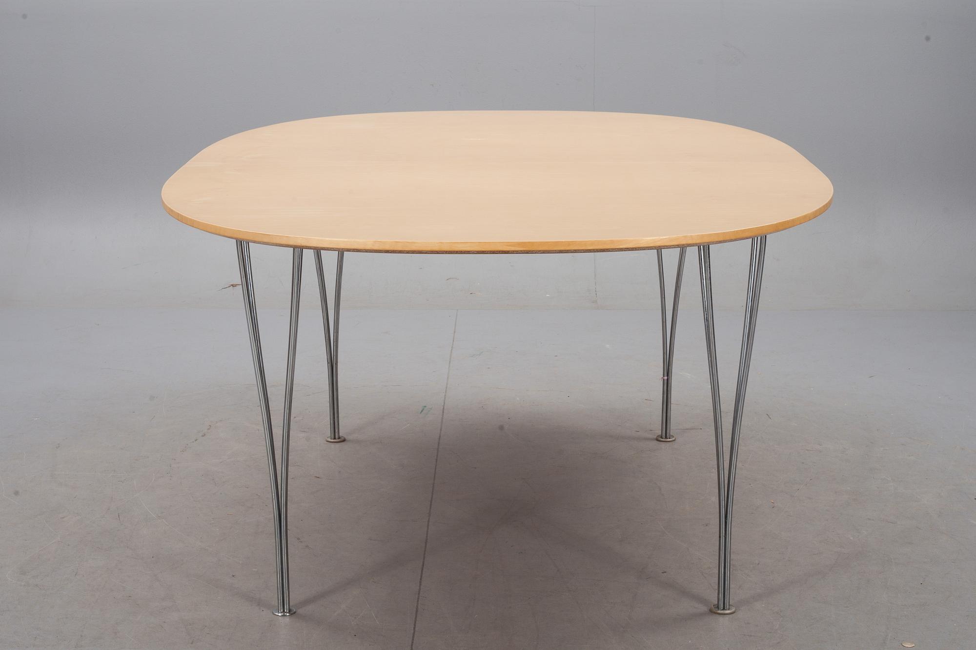 BORD, "Superellips", Bruno Mathsson och Piet Hein för Fritz Hansen.