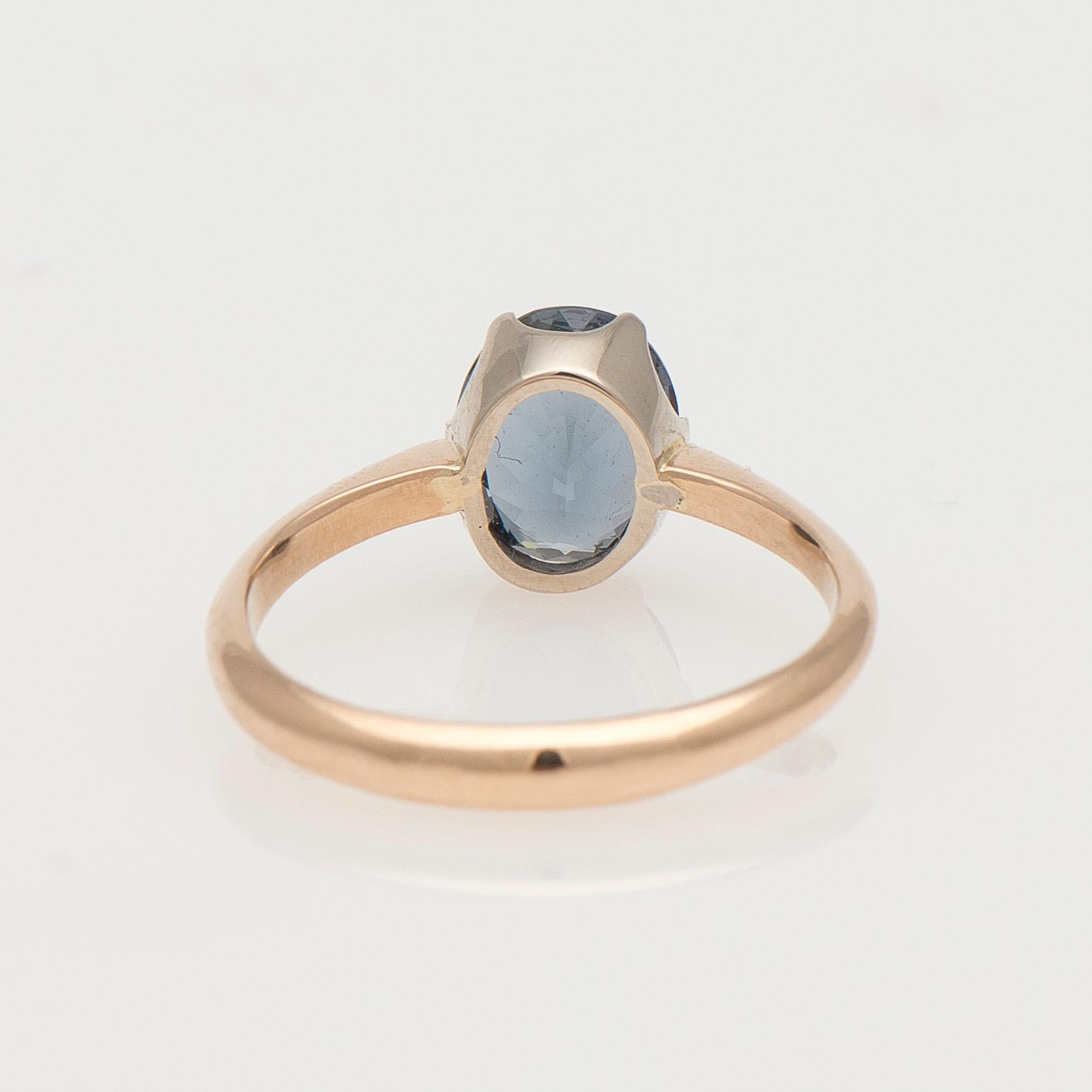 RING, fasettslipad spinell, 14K guld.