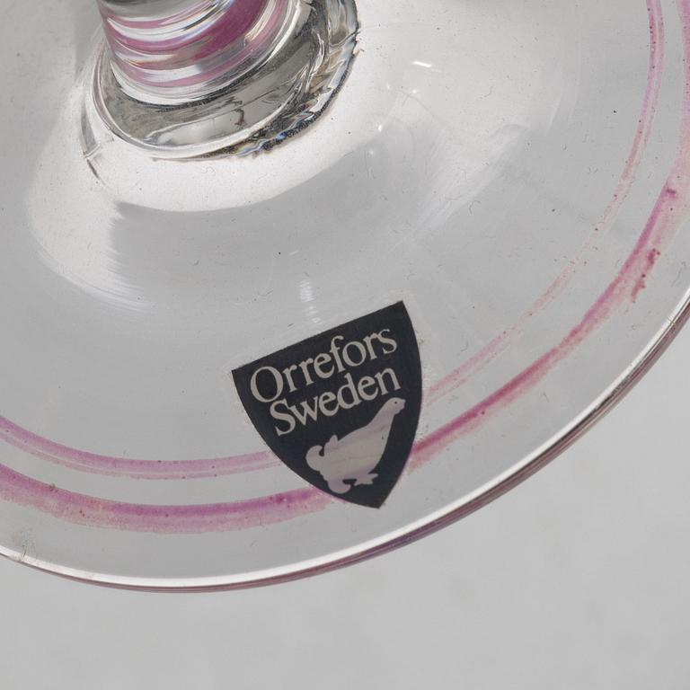 Eva Englund, a 27-piece 'Linnea' glass service, Orrefors.