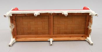 TRÅGSOFFA, rokokostil, 1900-talets första hälft.