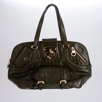 VÄSKA, "Flapper crocodile-effect bag",  Alexander McQueen.