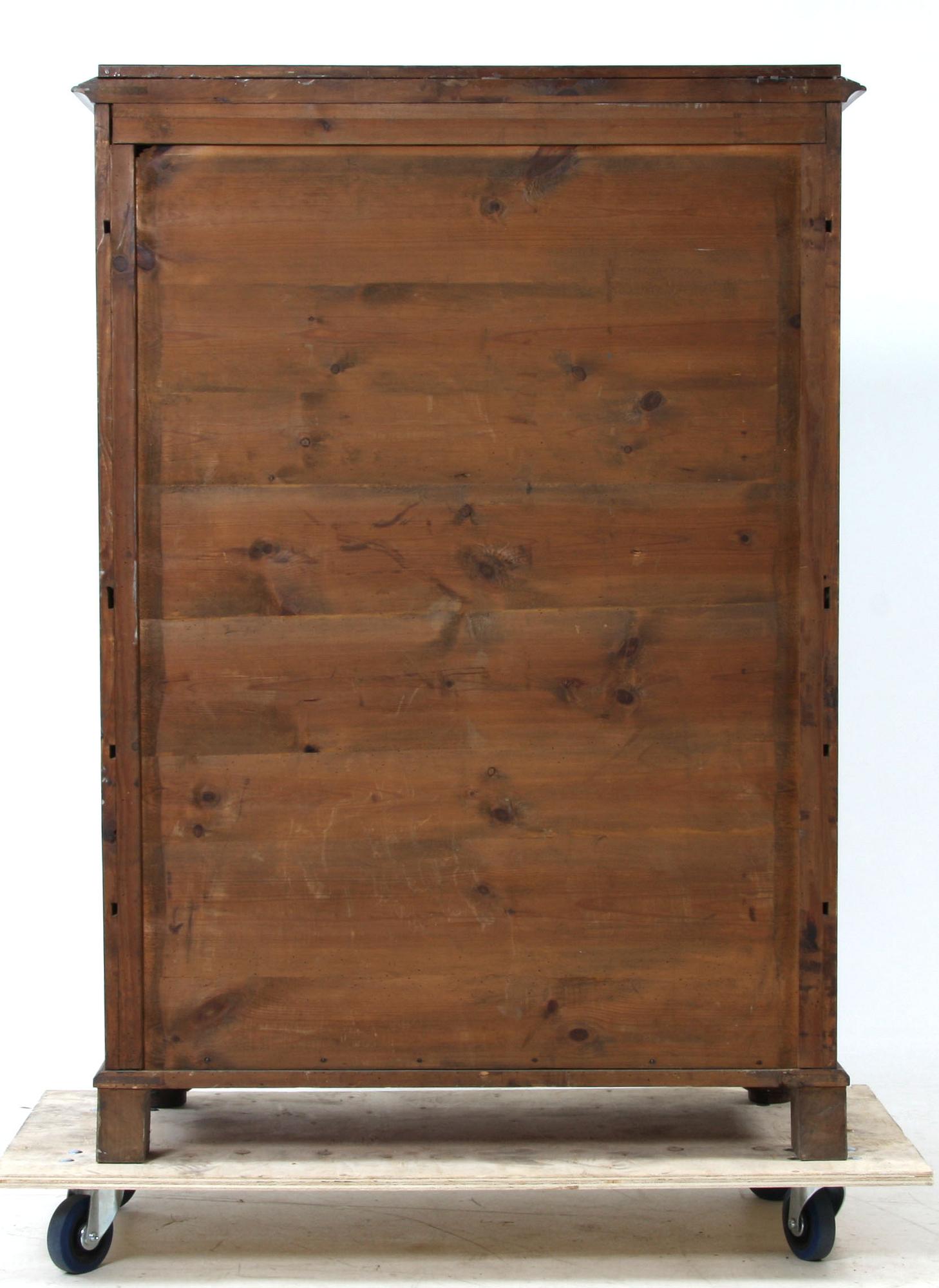 CHIFFONJÉ, 1800-tal.