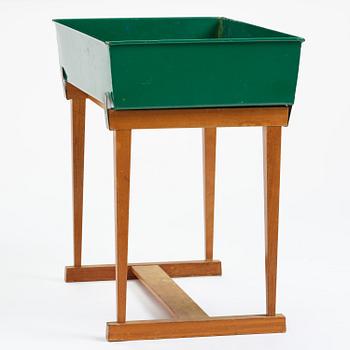 Josef Frank, a rare flower table with green lacquered box model "B 2084", Firma Svenskt Tenn, Sweden, 1950-60s.