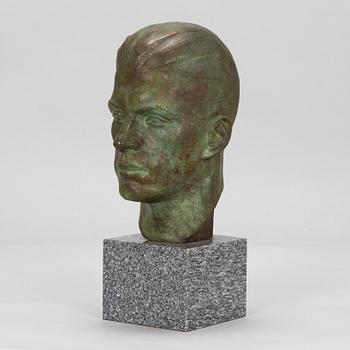 Emil Cedercreutz, Gunnar Höckertin rintakuva.