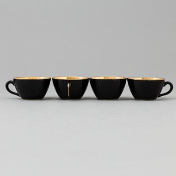 MOCCAKOPPAR / ESPRESSOKOPPAR med FAT, 6 st, Porcelain Fabriken Norden, Köpenhamn, 1900-tal.
