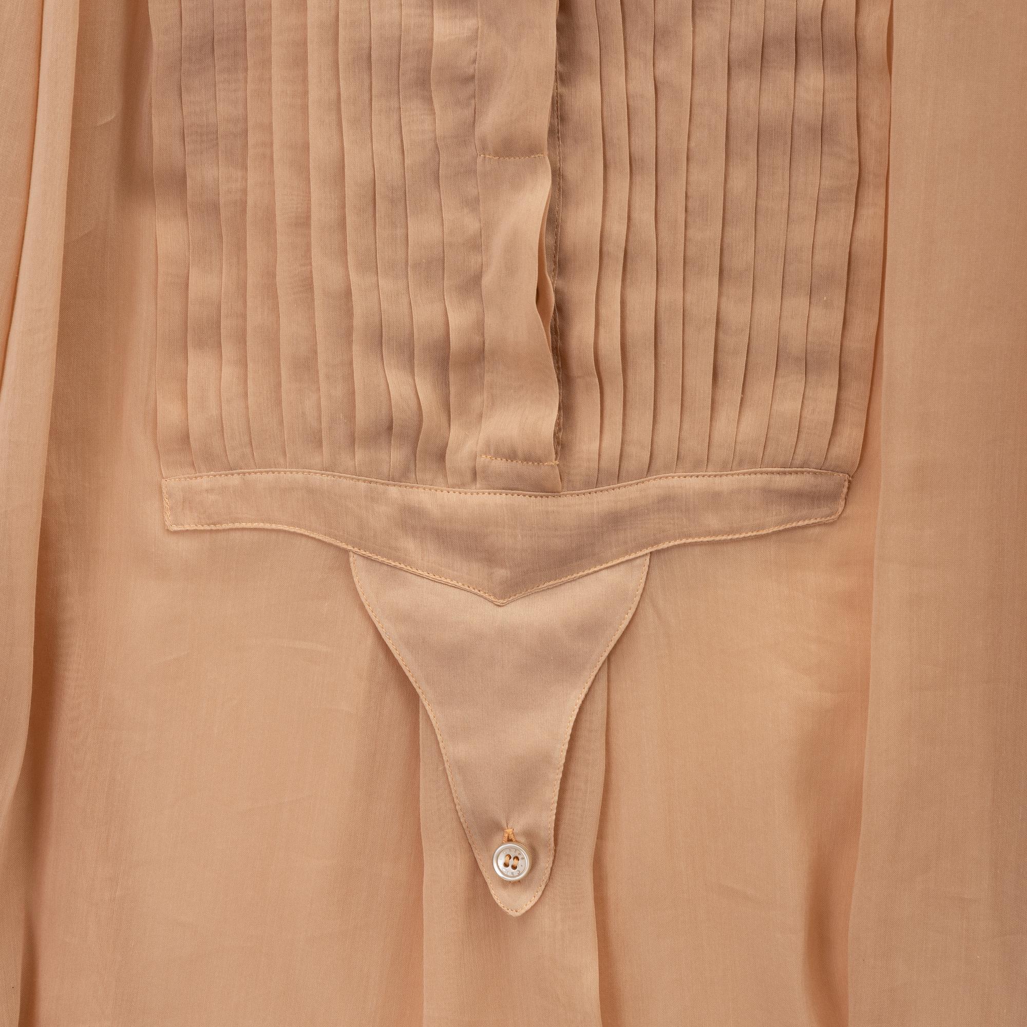 Chloé, a cotton/silk blouse, size 36.