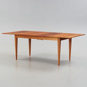 Josef Frank, matbord, Firma Svenskt Tenn, modell 752, efter 1985.