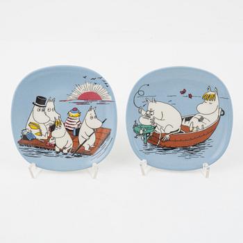 14 porcelain collector's plates, Moomin Characters/Bulls, Arabia, Finland.