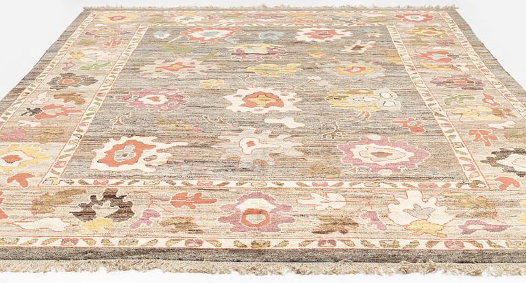 Carpet, Persian, Arts and Crafts pattern, 397 x 302 cm.