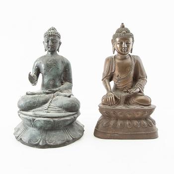Buddhas 2 pcs East Asia 20th century metal.