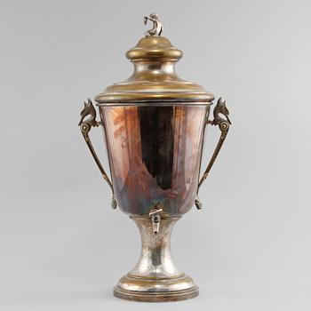 SAMOVAR, nysilver, C.G Hallberg, Stockholm, omkring sekelskiftet 1900.