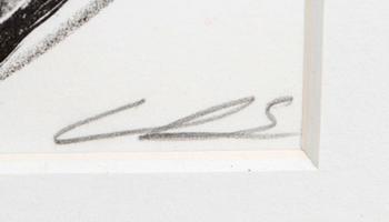 Chiharu Shiota, "Sailing in the sky".