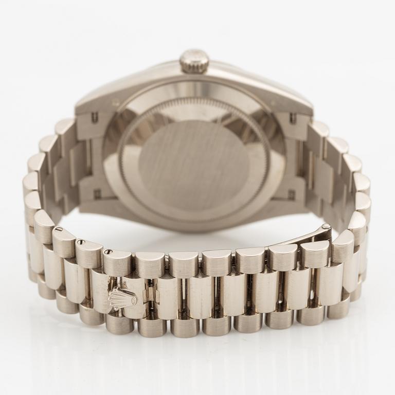 Rolex, Oyster Perpetual, Day-Date 40, wristwatch, 40 mm.