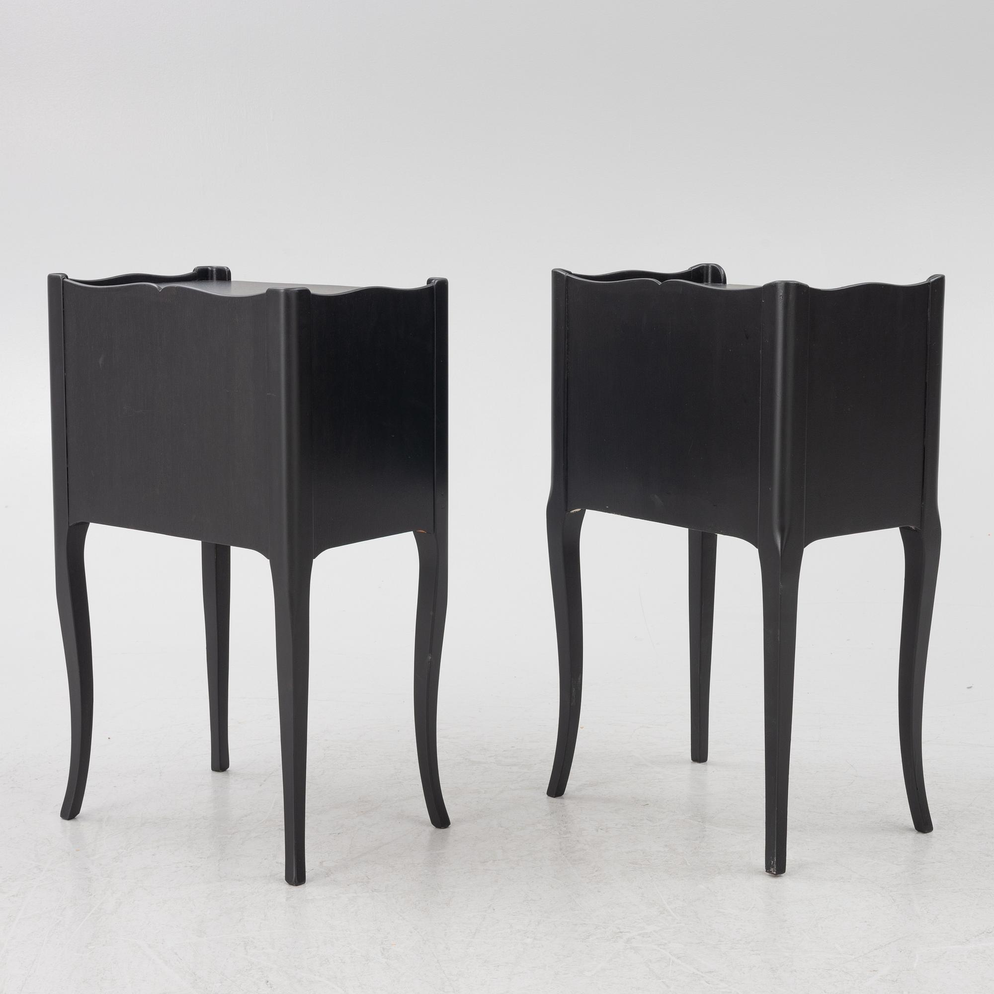 A pair of Bedside tables, Rococo style, 20th century.