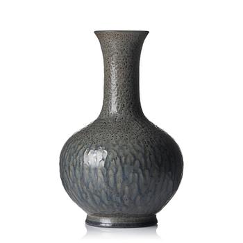134. Frans August Hallin, a unique stoneware vase, Bing & Grøndahl, Denmark, early 20th century.