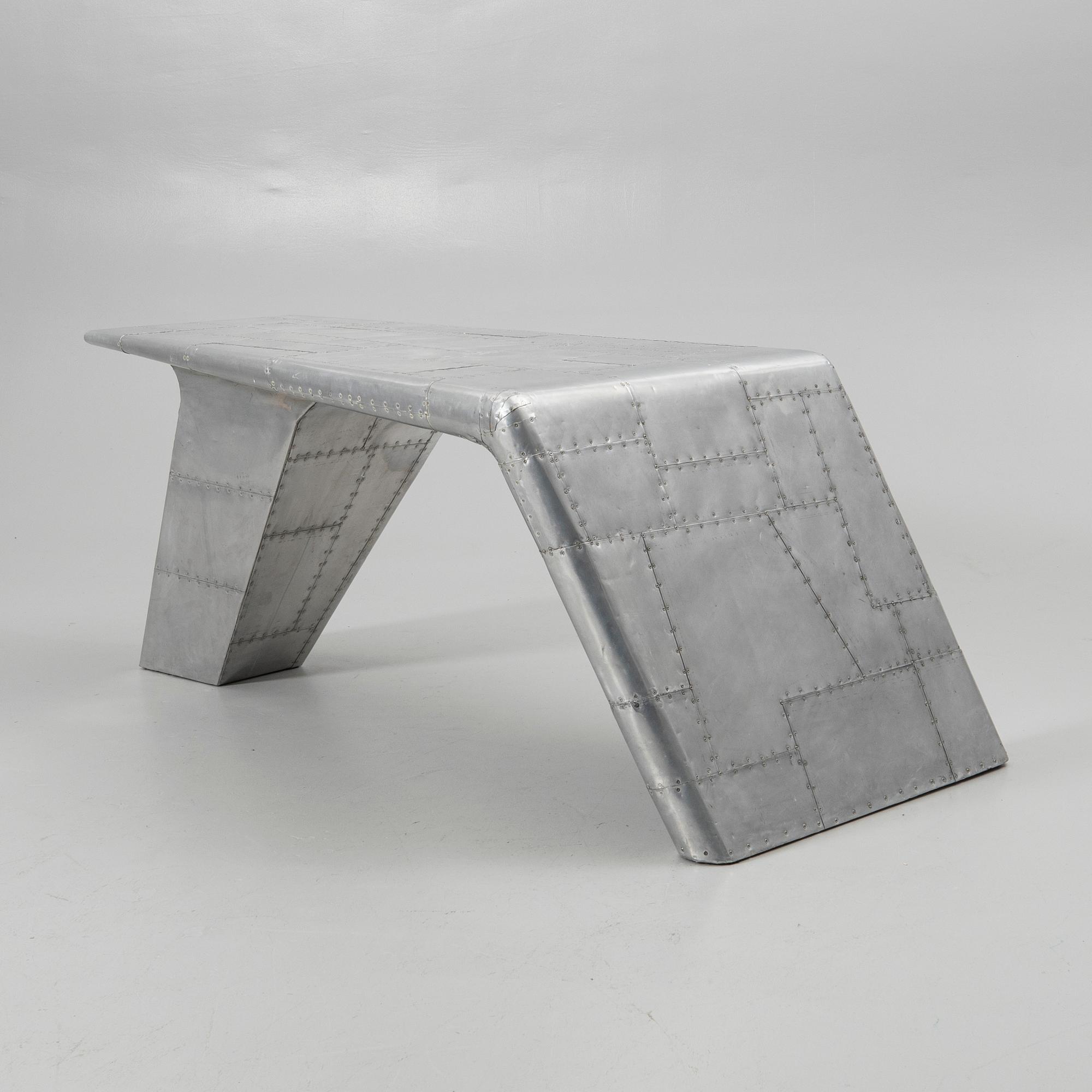 Timothy Oulton, skrivbord "Aviator Blackhawk Valkyrie" Artwood, 2000-tal.