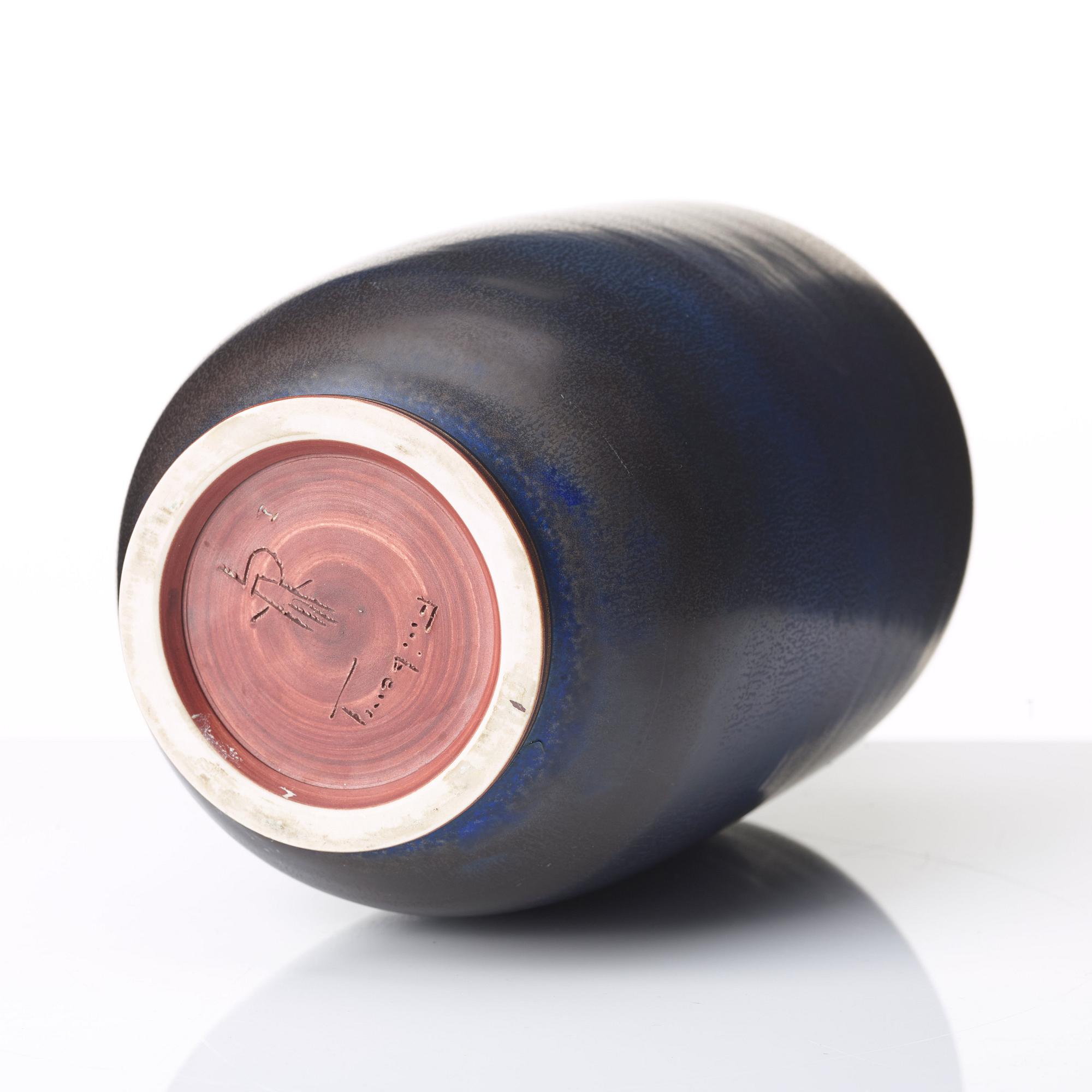 Berndt Friberg, a stoneware vase, Gustavsberg studio, Sweden 1967.