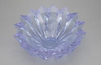 VAS, glas, Näckros. Signerad Aimo Okkolin Riihimäen Lasi Oy.