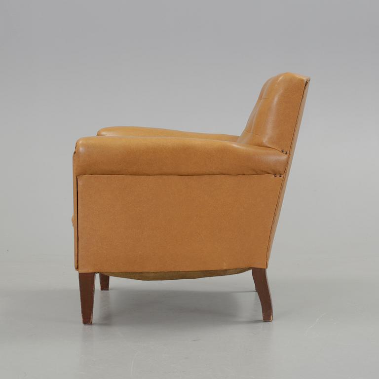 FÅTÖLJ, omkring 1900-talets mitt.