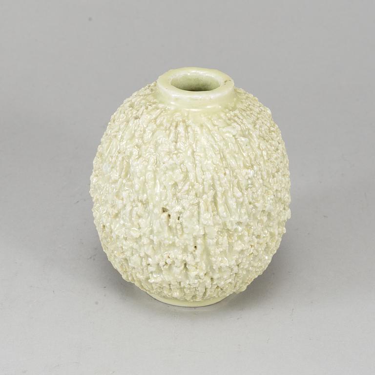 GUNNAR NYLUND, a stoneware vase, Rörstrand.