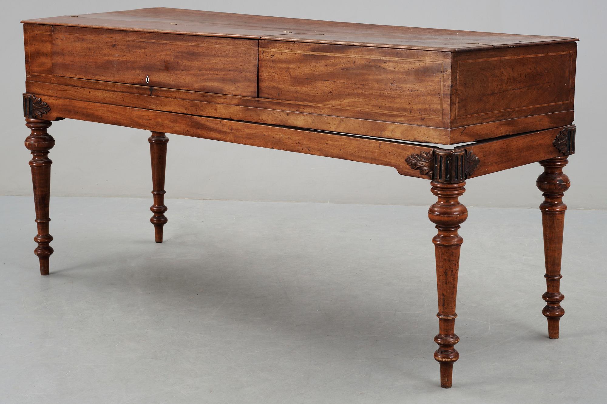 TAFFEL, senempire, Gerhard Rohde, St Petersburg, 1800-talets mitt.