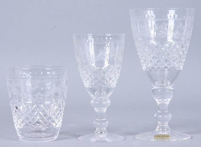 GLASSERVIS, 37 delar, Kosta.