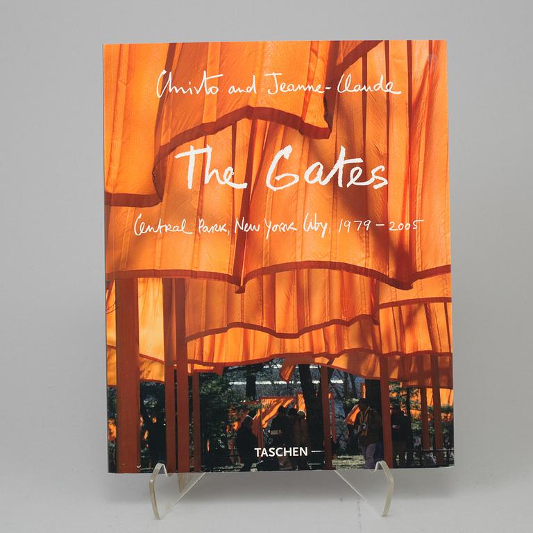 BOK, "The Gates": Central Park New York City 1979 -
 2005. Taschen, 2005. Signed.