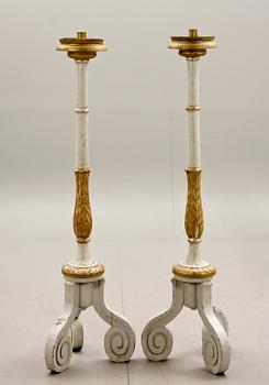GUERIDONER, ett par. Barockstil. 1900-tal.