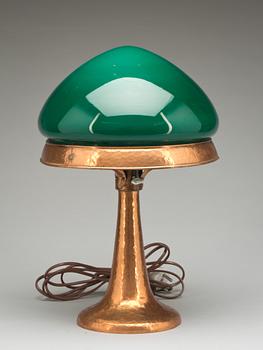BORDSLAMPA, jugend. 1900-talets första hälft.