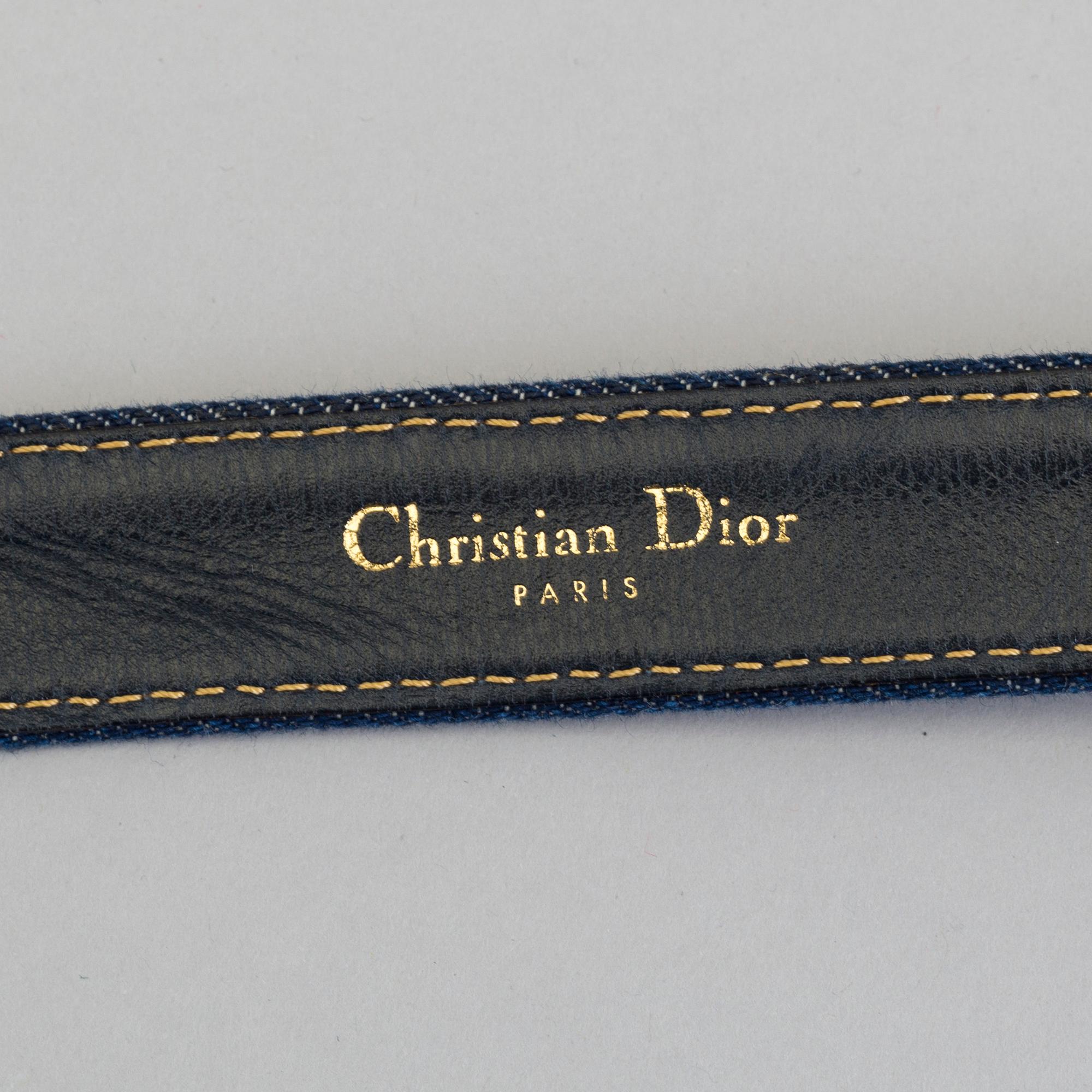 BÄLTE, Christian Dior.