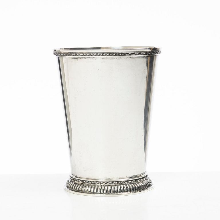 Eric Råström, bägare, silver, firma CG Råström, Stockholm 1946.