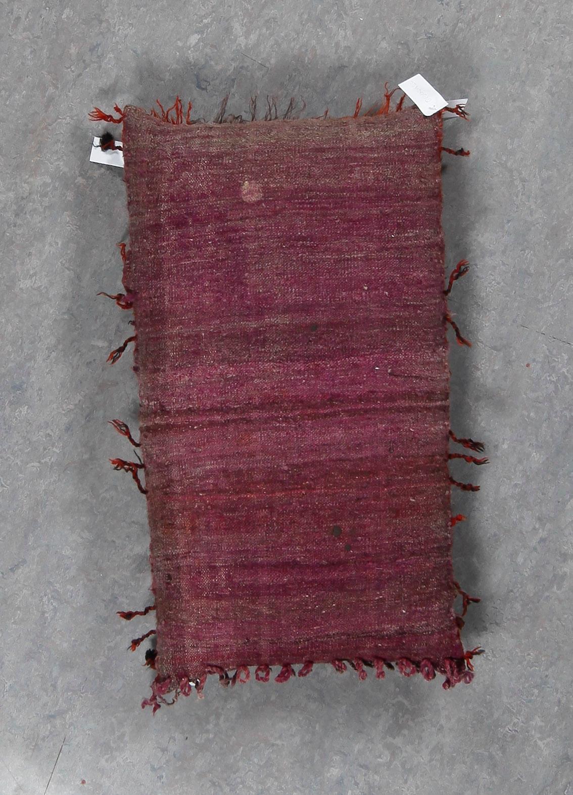 KUDDE, Orientalisk, 103x57 cm.