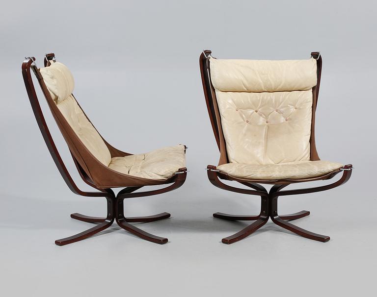 FÅTÖLJER, ett par, "Falcon chair", Sigurd Russel, Vatne möbler, Norge, 1970-tal.