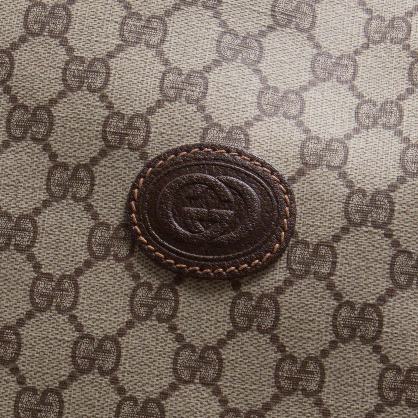 RESEGARDEROB, Gucci.