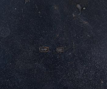 STÄLL MED KOPPAR OCH FLASKA, emalj och silver, Sovjetryska stämplar. 1900-tal.