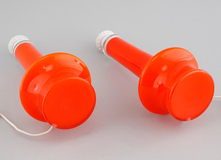 A pair of 1960/70s table lamps.