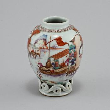 TEDOSA samt FAT, porslin, Kina, 1700-tal.