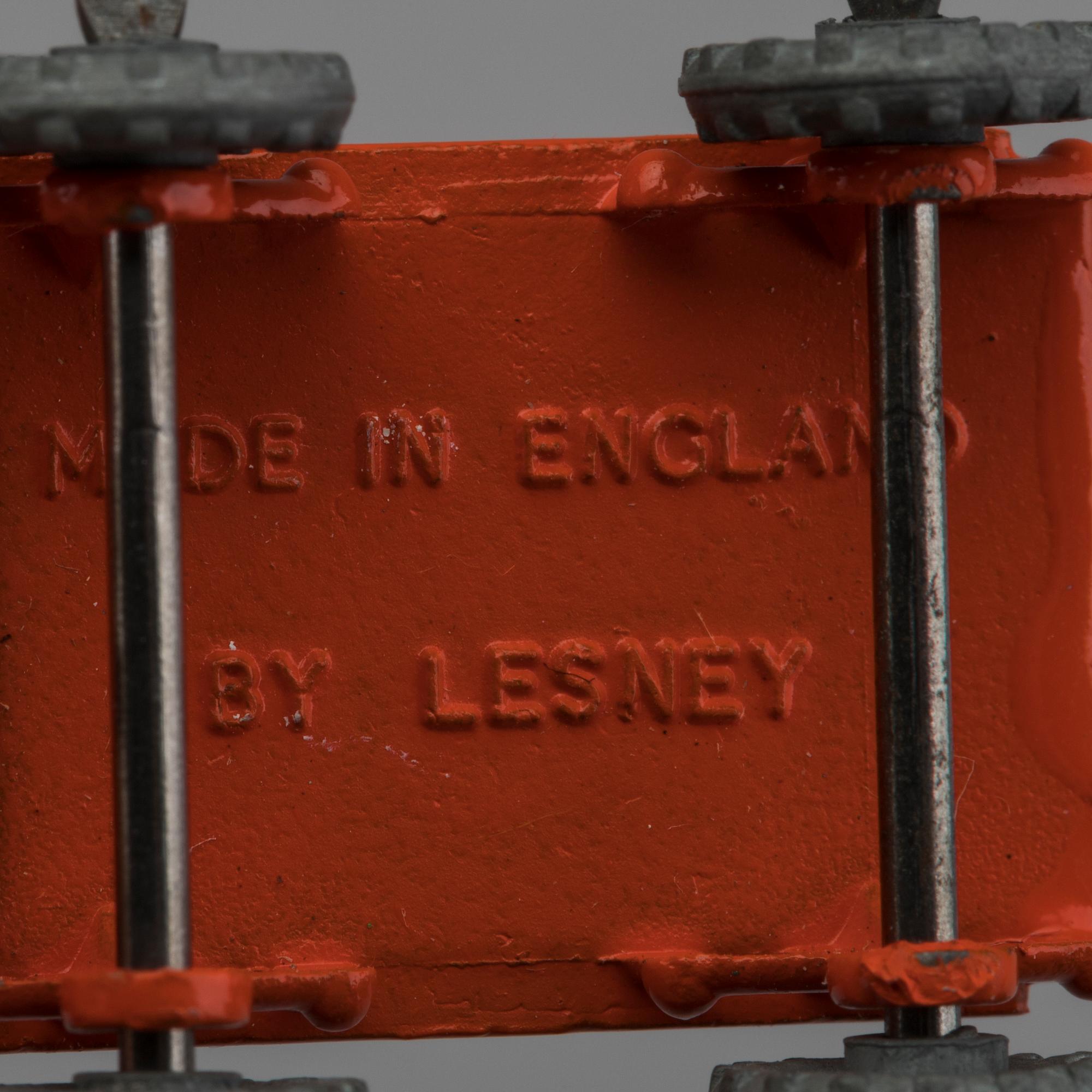 LESNEY MATCHBOX SERIES HORSE DRAWN MILK FLOAT RW 07A-2.