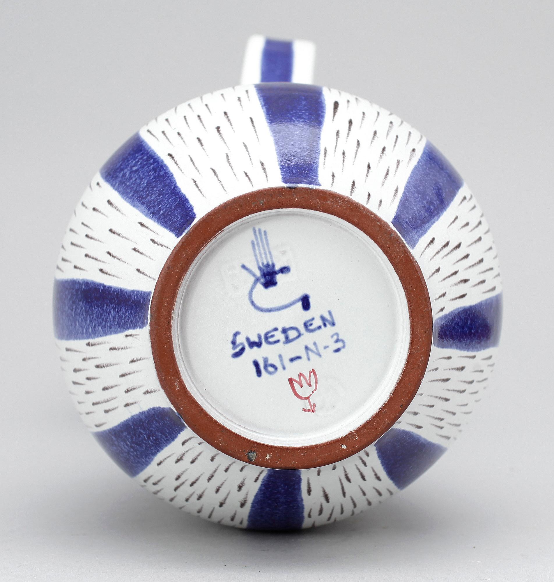 KANNA / VAS, fajans, Stig Lindberg Gustavsberg, signerad med studiohanden.