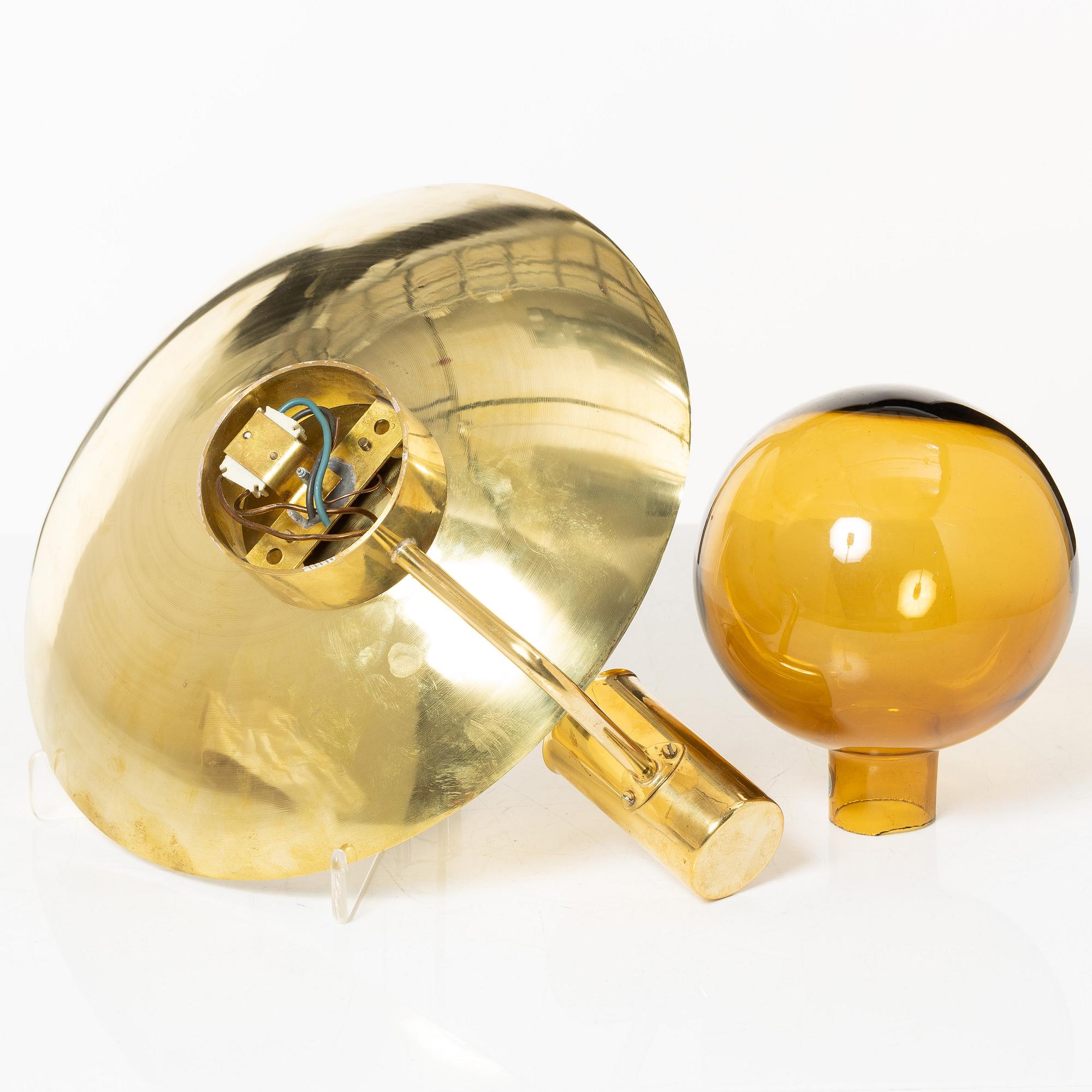 Hans-Agne Jakobsson, vägglampa, modell "V-180", Markaryd.