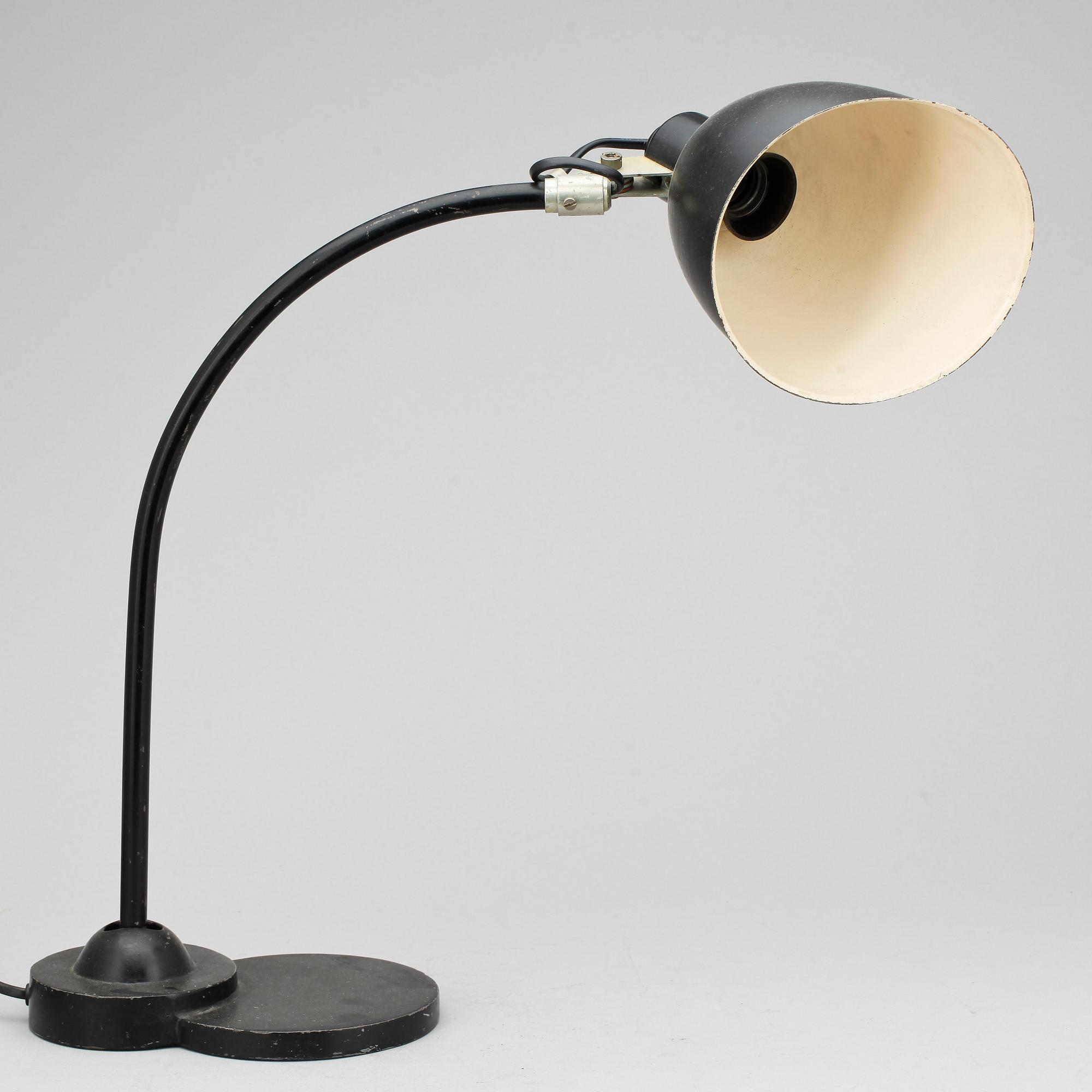 BORDSLAMPA, 1900-tal.